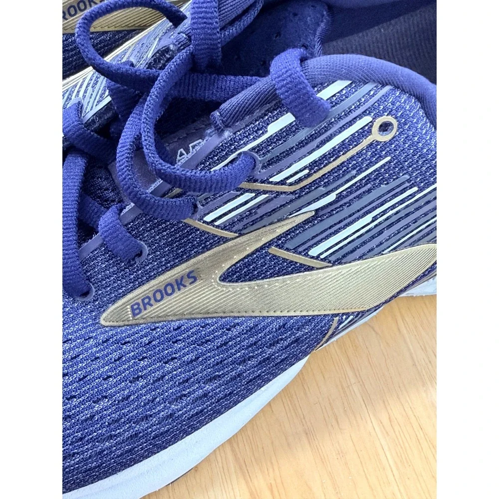 Brooks Adrenaline GTS 19 Mens Running Shoes sz 13 Wide 2E Navy Gold 1102942E439